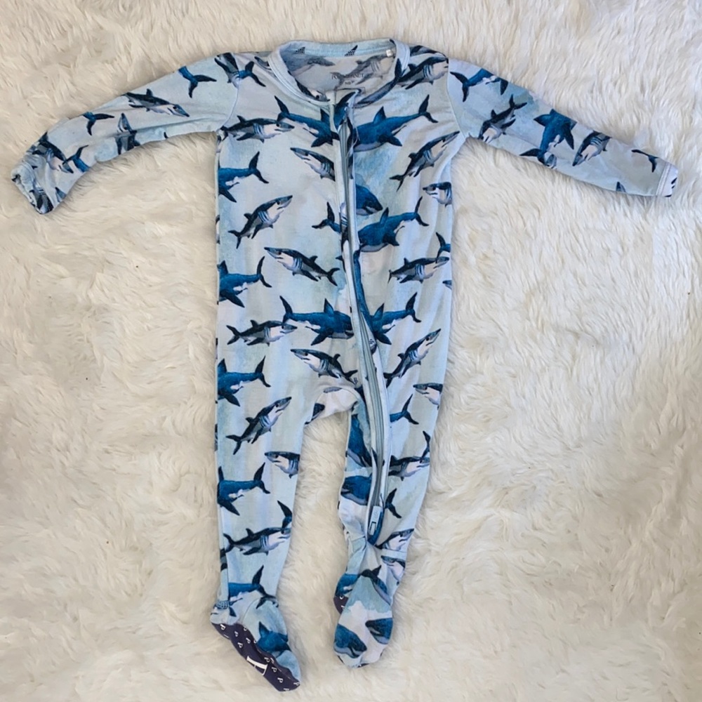 Posh Peanut Blue Shark Print Footie